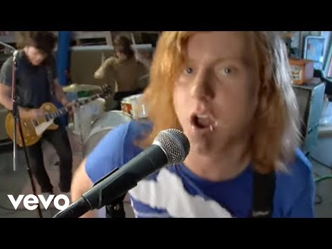 We The Kings - Skyway Avenue (Official Video)