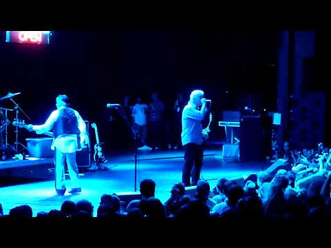 Matador at 21 - Guided by Voices (My Valuable Hunting Knife)