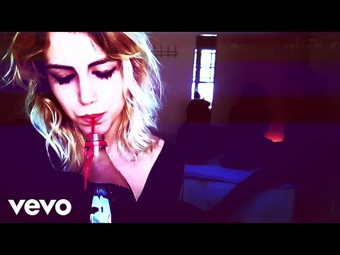 
    Swimming Girls - 2 Kids
  