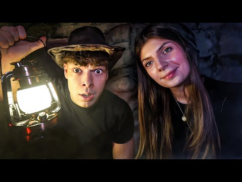 I'm escaping from an escape room… (with my girlfriend)