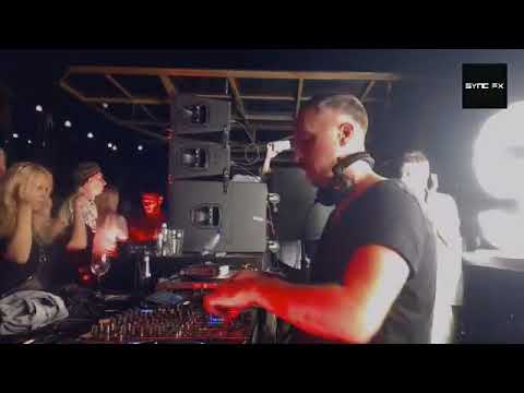 Christian Burkhardt @ Fantomas Rooftop Moscow (2018)