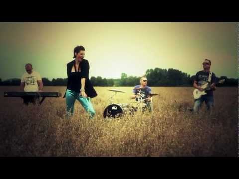 Dystans - Mix Przebojów (Oficjalny teledysk)