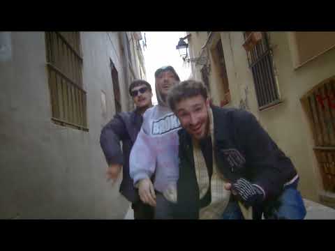 Vietnam Keed - LESBIAN!