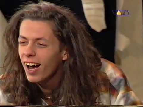 Dee Jot Hausmarke bei „Vivasion“ (alias Michi Beck von den Fantastischen Vier – 1994)