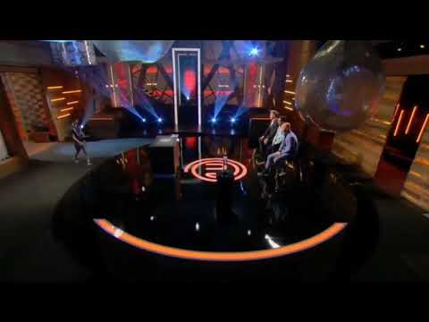 Gordon Ramsay licking the plate clean