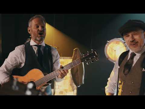 The Roaming Gents | Acoustic Roaming Trio for Weddings and Events