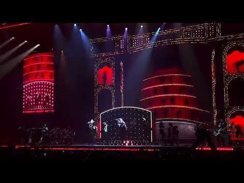 Rauw Alejandro- Mil Mujeres live.