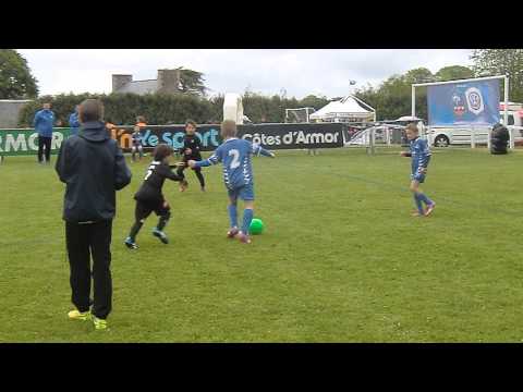 Les Etoiles du Trégor 2015  - U9 -  T A RENNES 1  /  STADE MAYENNAIS 1  -  (3-1) - Part 9