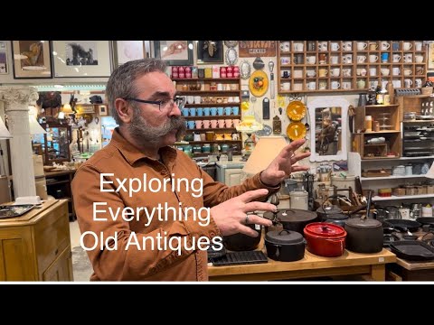 Everything old antiques! Explore this cool shop with me!