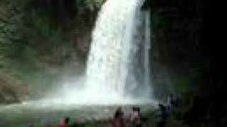 preview picture of video 'Lake Sebu Falls'