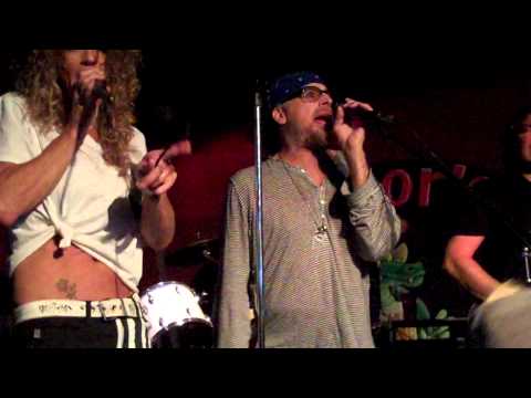 Leif Garrett performs 'I Want You To Want Me' - September 20, 2013
