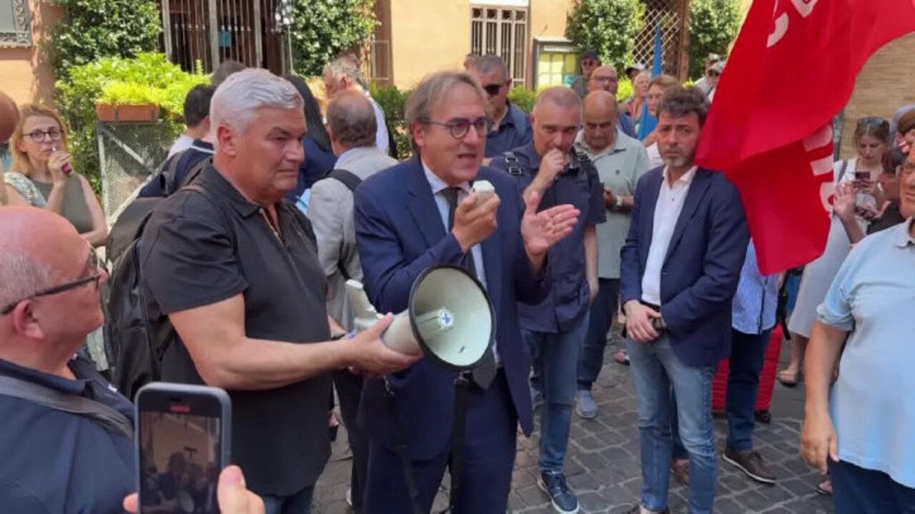 Piano casa, Bonelli (Avs):  Coni soldi del Ponte sullo Stretto si potevano acquistare 80mila case