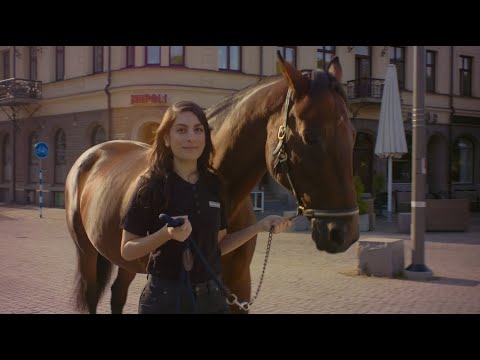 Huvudroll i Österbergs Industrihandels presentationsfilm, 2022. 