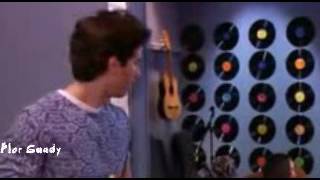 Heidi bienvenida a casa Toro celoso de Lenny Man