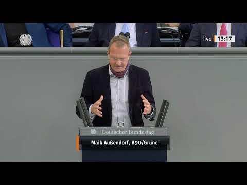 Entwurf zur Verbesserung der Cybersicherheit beraten
