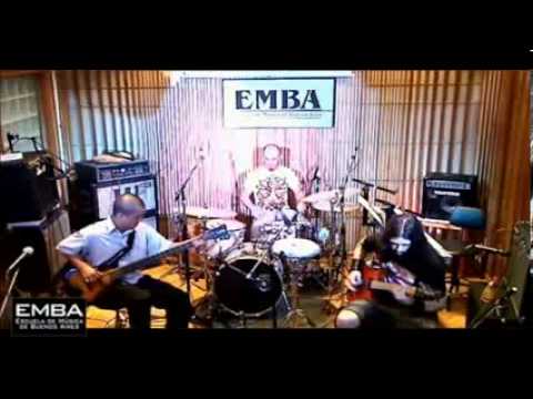 Pronoia - Arachnida (version instrumental) en vivo en la Emba