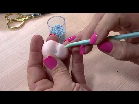 Enfeite de Papai Noel em biscuit por Eleia Conti - 19/10/2017 - Mulher.com - P1/2