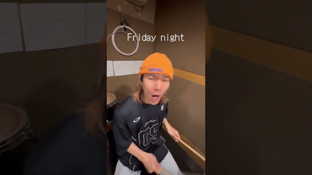 金曜日の夜こそ踊りたくない？💃　#ココラシカ #バンド #citypop #恋よ踊り出せ #cocolashika #band #studio #music