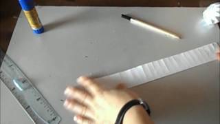 Jak zrobić bombkę choinkową z papieru?