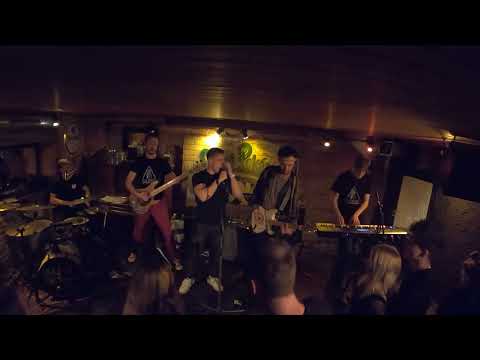 Calienté - Calienté - Maminka (Stará Pekárna, 3. 3. 2023)