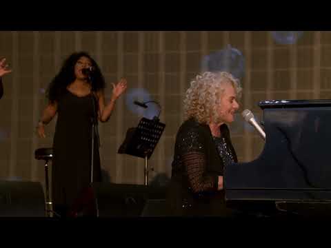 Carole King - It's too late - Live in Hyde Park 2016