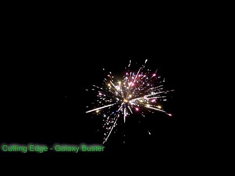 Single shot from Cutting Edge Fireworks 16 shot, 500g, Galaxy Buster cake