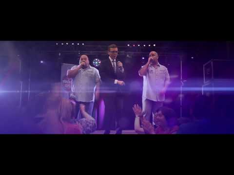 DE PITABOYS & BART ANNEESSENS COPS - ZWAAIEN MET DIE HANDEN (Officiële Videoclip)