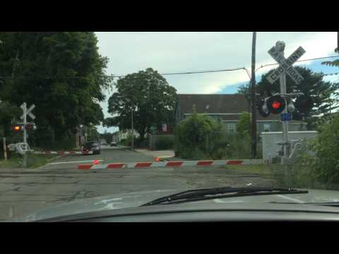 B727 creeping threw Taunton,ma