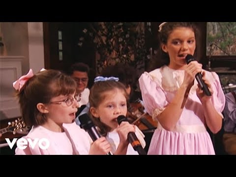 The Peasall Sisters - Farther Along (Official Live Video)