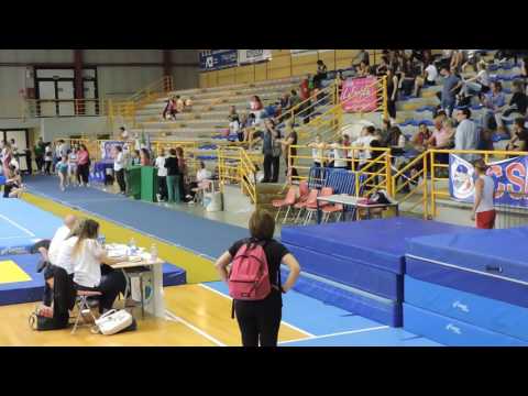 Gara nazionale 2016 CSEN specialità Alessia Cravin al volteggio 1° salto