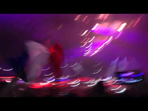 Intro (Headhunterz & Wildstylez vs Noisecontrollers - Tonight) - Isaac @ Qlimax 2015-11-21