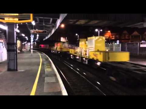 GBRf's 66743 + 66730 Pass Tunbridge Wells Working 6S01 SITT 30/12/14