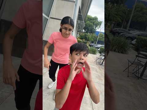 Can I Get A HOYA!!! w/ @JennyHoyos