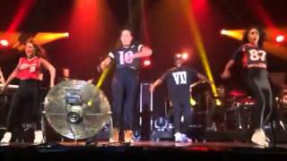 Regarde Nous ~ InstinctTour ~ Amel Bent