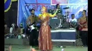 Download lagu Siti Maimunah.-by nasiruddin-flv - YouTube.flv mp3