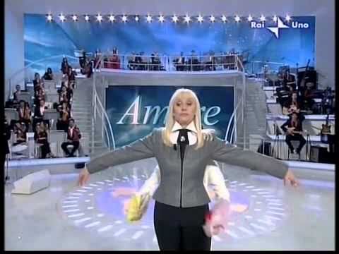 download lagu mp3 mp4 Raffaella Carra 2006 Con Tanto Amore, download mp3 Raffaella Carra 2006 Con Tanto Amore free downloadn, video klip Raffaella Carra 2006 Con Tanto Amore