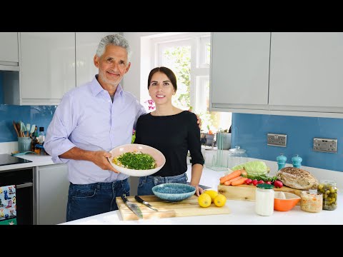 World Central Kitchen Fundraiser | Ukrainian Summer Borscht Recipe with Tim Spector