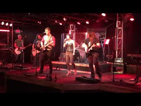 Led Zeppelin medley performed by Heroso