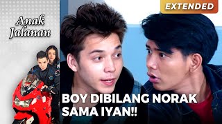 Download lagu DIBILANG NORAK!! Iyan Ledekin Boy Yang Masih Aja Jomblo | ANAK JALANAN | EPS.45 (3/5) mp3