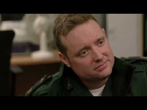 Ambulance S14E01 - Crisis On The Street