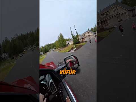 Yolun Ortasındaki Bisiklet Krizi 😬