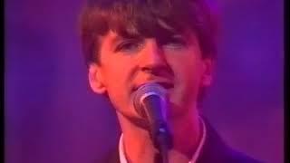 Crowded House LOCKED OUT tv