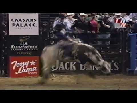 Double Trouble bucks Paulo Crimber - 01 PBR Bakersfield