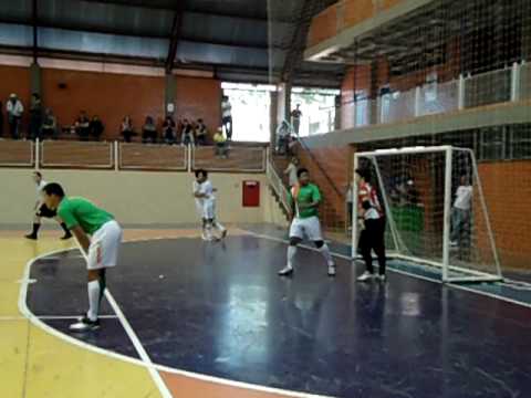 Embadalauê F. C. - Falha de marcação do NEGUINHO