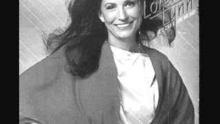 Loretta Lynn - True Love needs to keep in touch