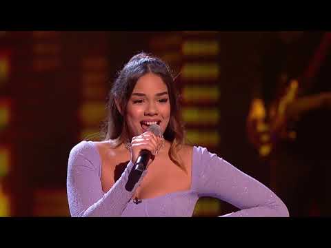 Lucy Calcines' 'Mi Gente' | Blind Auditions / the voice