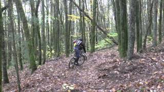 preview picture of video 'Petite session de vtt descente à AUTUN'