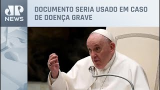 Papa Francisco revela existência de carta de renúncia assinada há uma década