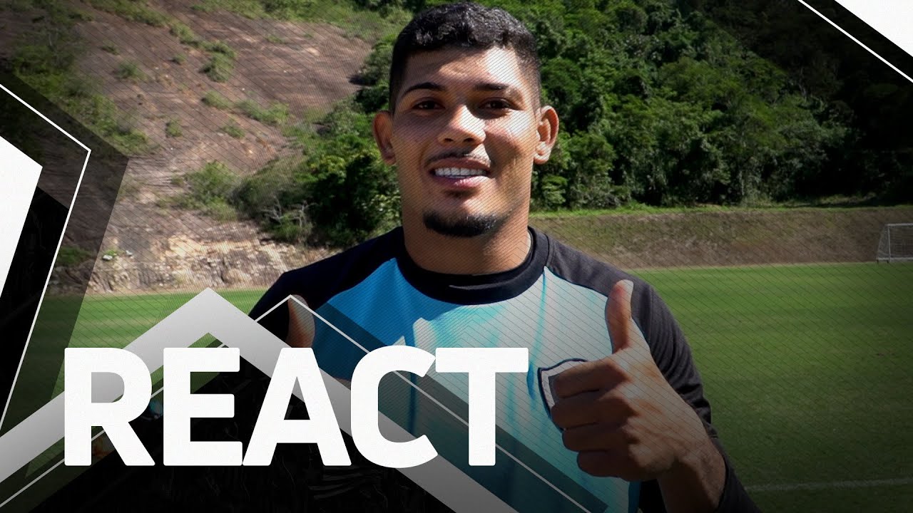 VÍDEO: crianças homenageiam Erison com comemoração do Toro e divertem atacante do Botafogo