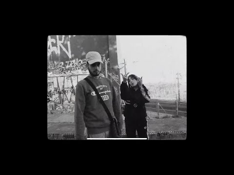 LA KITTY FT G.BANLIEUE - EN EL BLOKE